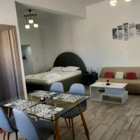 Nikolas Aggelis Rooms Pera Gyalos Exterior foto