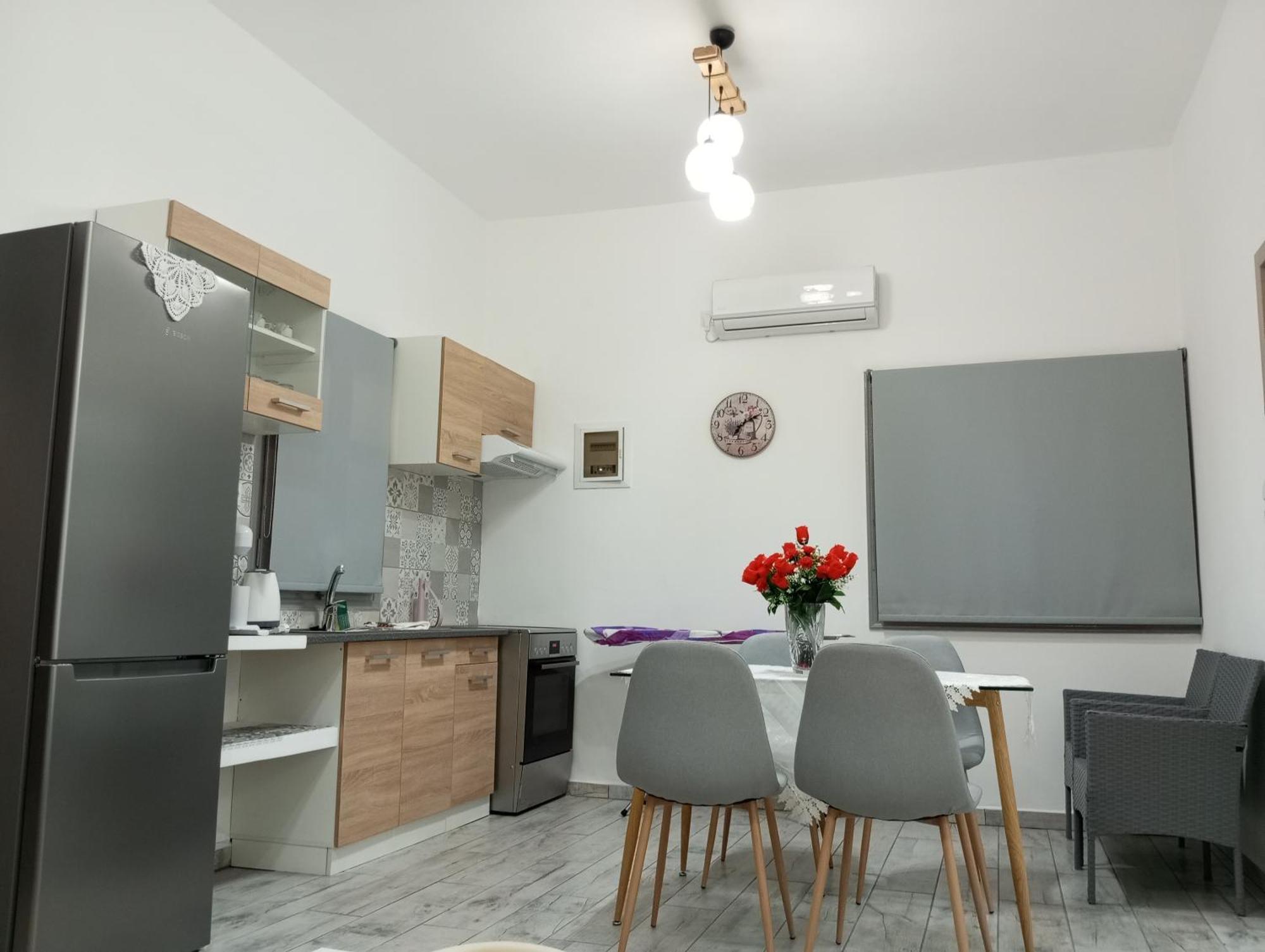Nikolas Aggelis Appartement Pera Gyalos